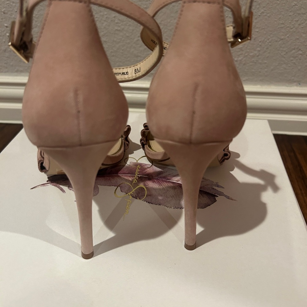 Jessica Simpson Blush Ruffle Heels - Picture 7 of 9